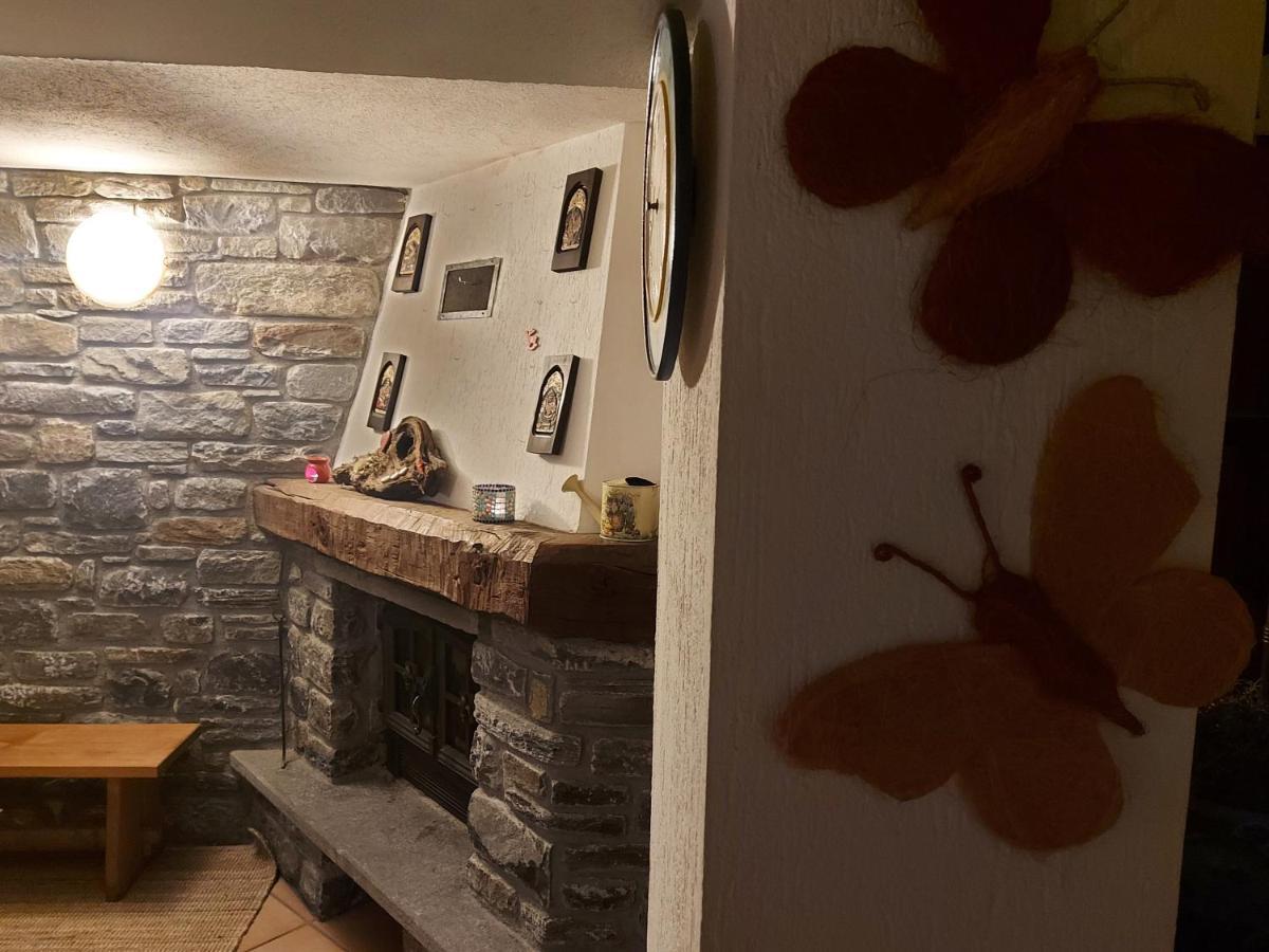 La Taverna Ad Uso Turistico - Vda -sarre - Cir- 0073