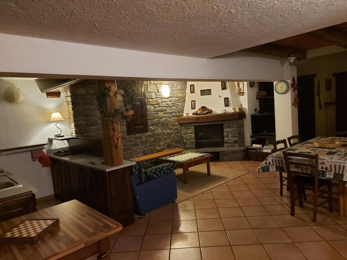 La Taverna Ad Uso Turistico - Vda -sarre - Cir- 0073